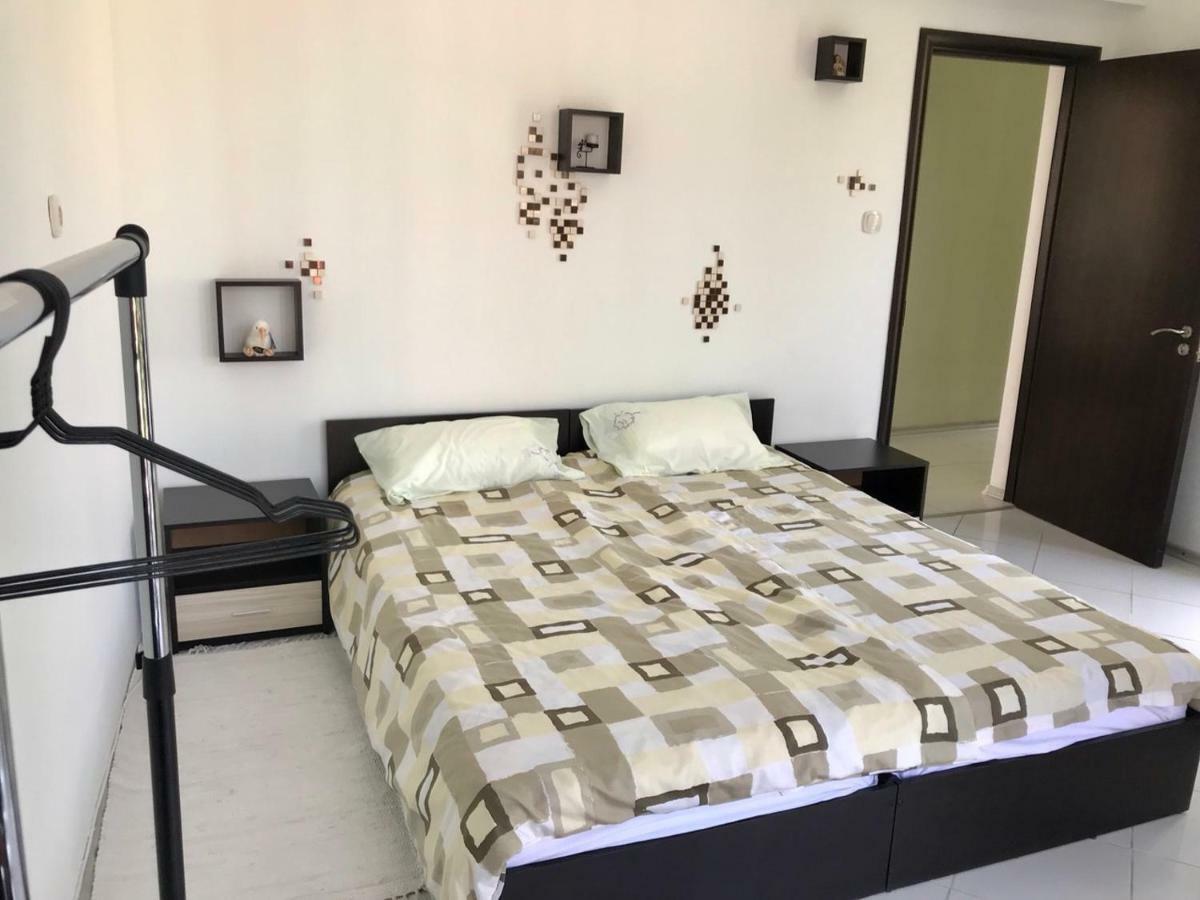 Helga Apartment Obzor Luaran gambar