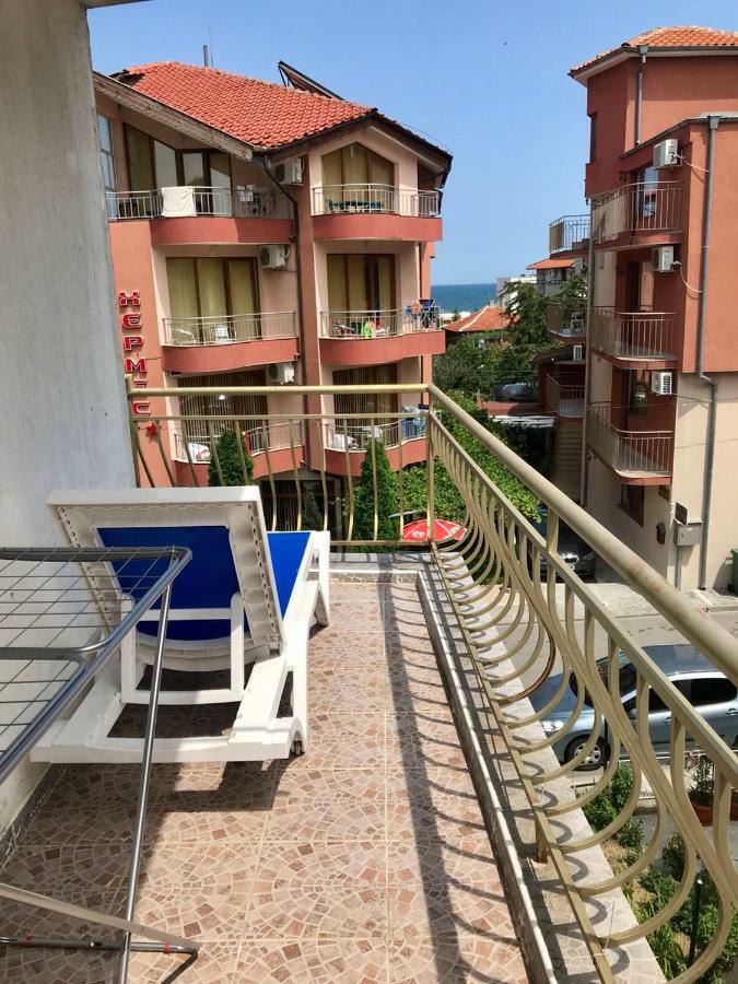 Helga Apartment Obzor Luaran gambar